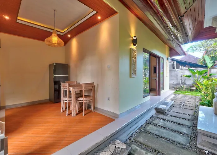 ゲストハウス Aruna House *